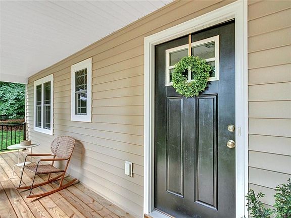 3rd image of 2205 Highland Dr