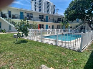 3252 NE 13th St APT 8, Pompano Beach, FL 33062