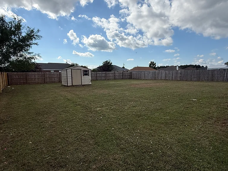 14287 Lexington Dr — Photo 3