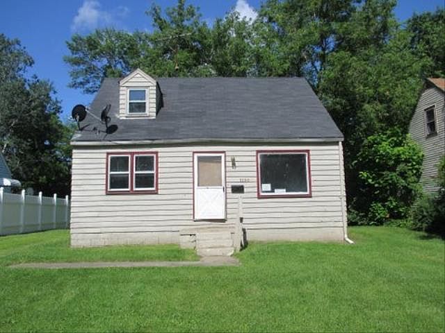 1st image of 1080 Devon Ave