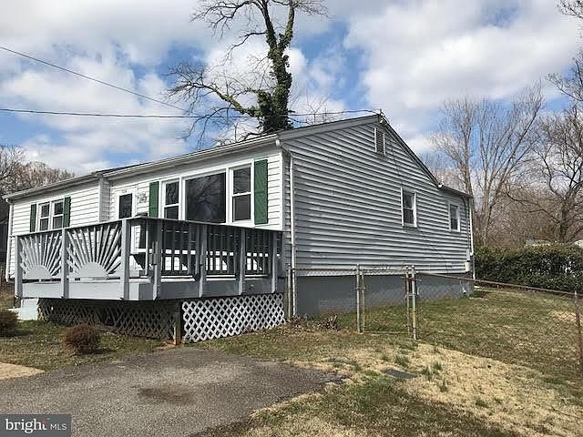 1st image of 7204 Sportsman Dr