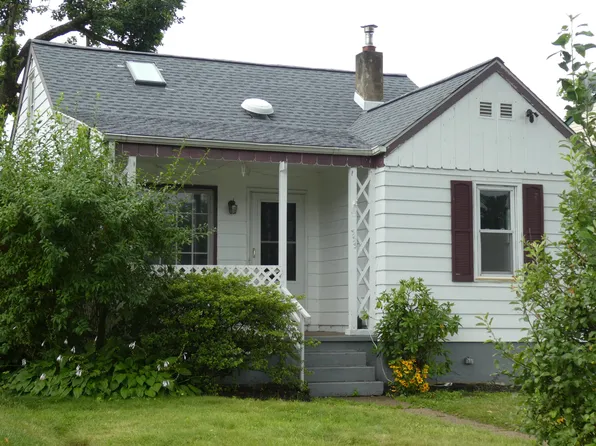 333 Barclay Ave, Morrisville, PA 19067
