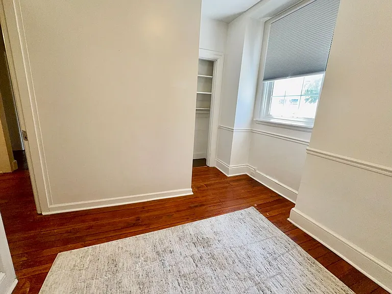 702 W King St-LDP — Photo 14