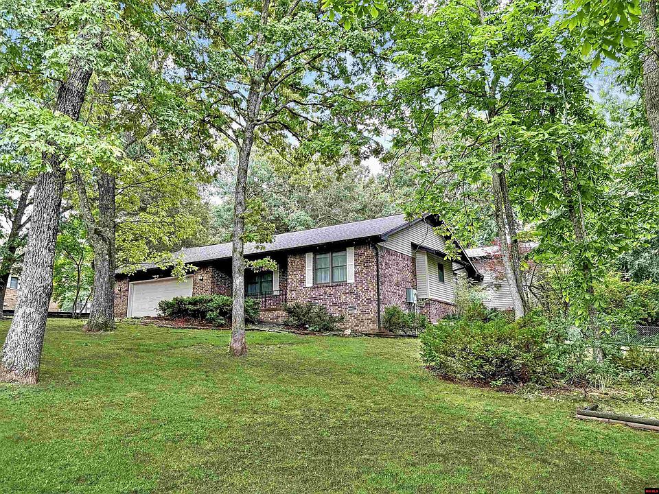 1st image of 80 Amberwood Ln