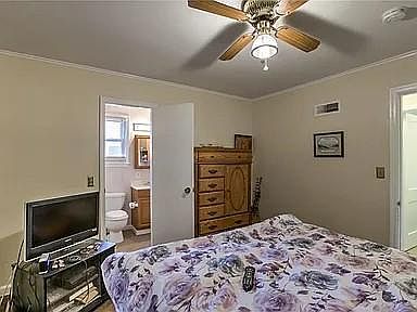 2nd image of 8827 Maiden Ln