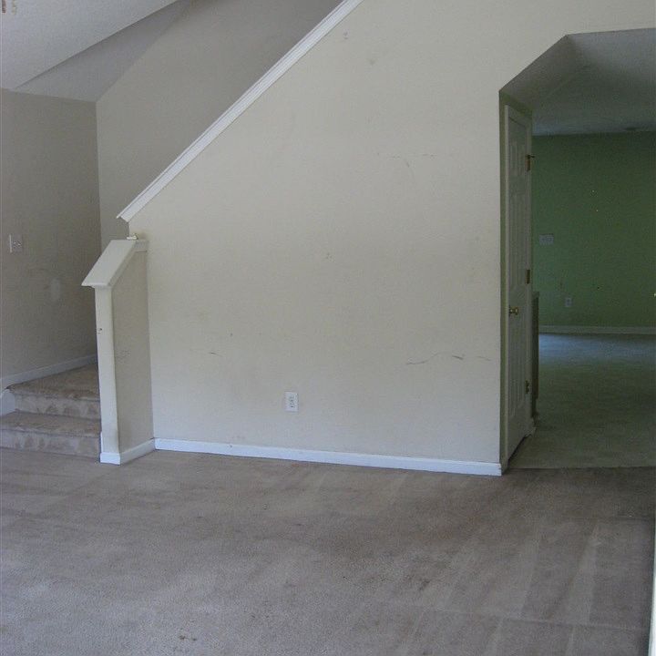 2nd image of 327 Wilmont St