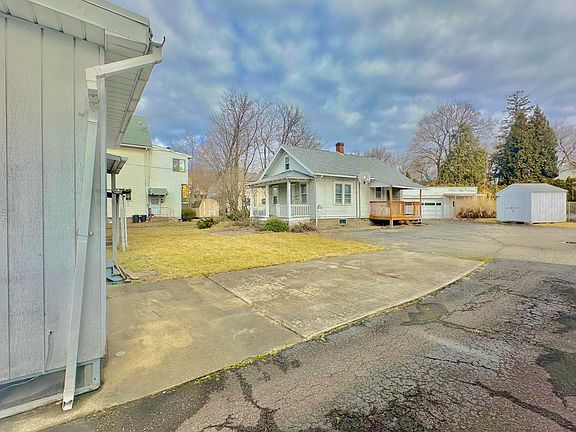 4th image of 710-712 W Lackawanna Ave