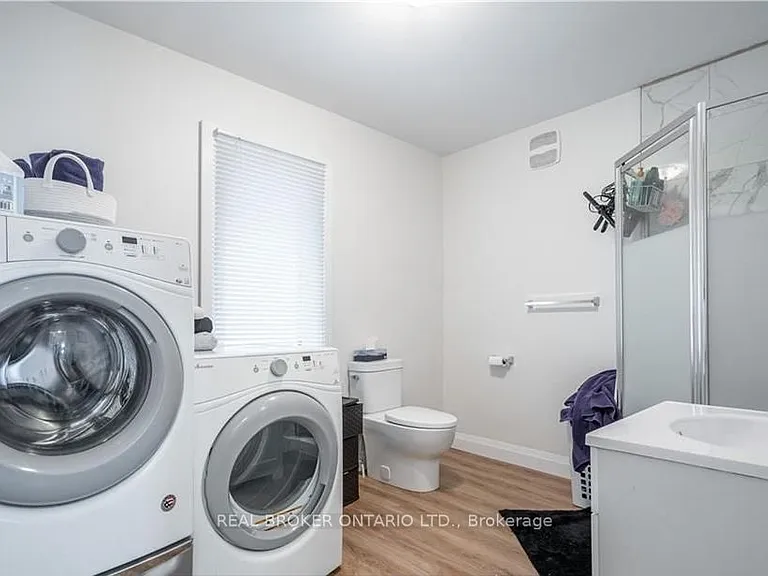 301 Wallace Ave S #MAIN — Photo 11