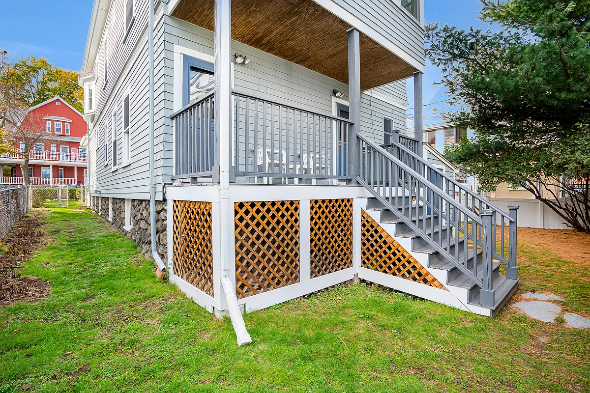 Building Photo - 157 Langdon Ave #157