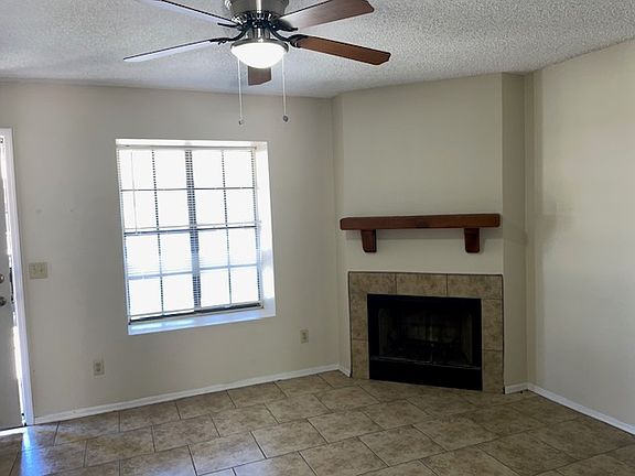 2nd image of 921 W University Dr Unit 1094