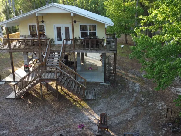 29002 River Run Rd, Branford, FL 32008