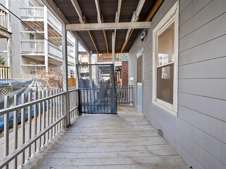 15 Newport St #1 — Photo 11