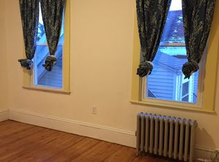 96 Glen St, Somerville, MA 02145