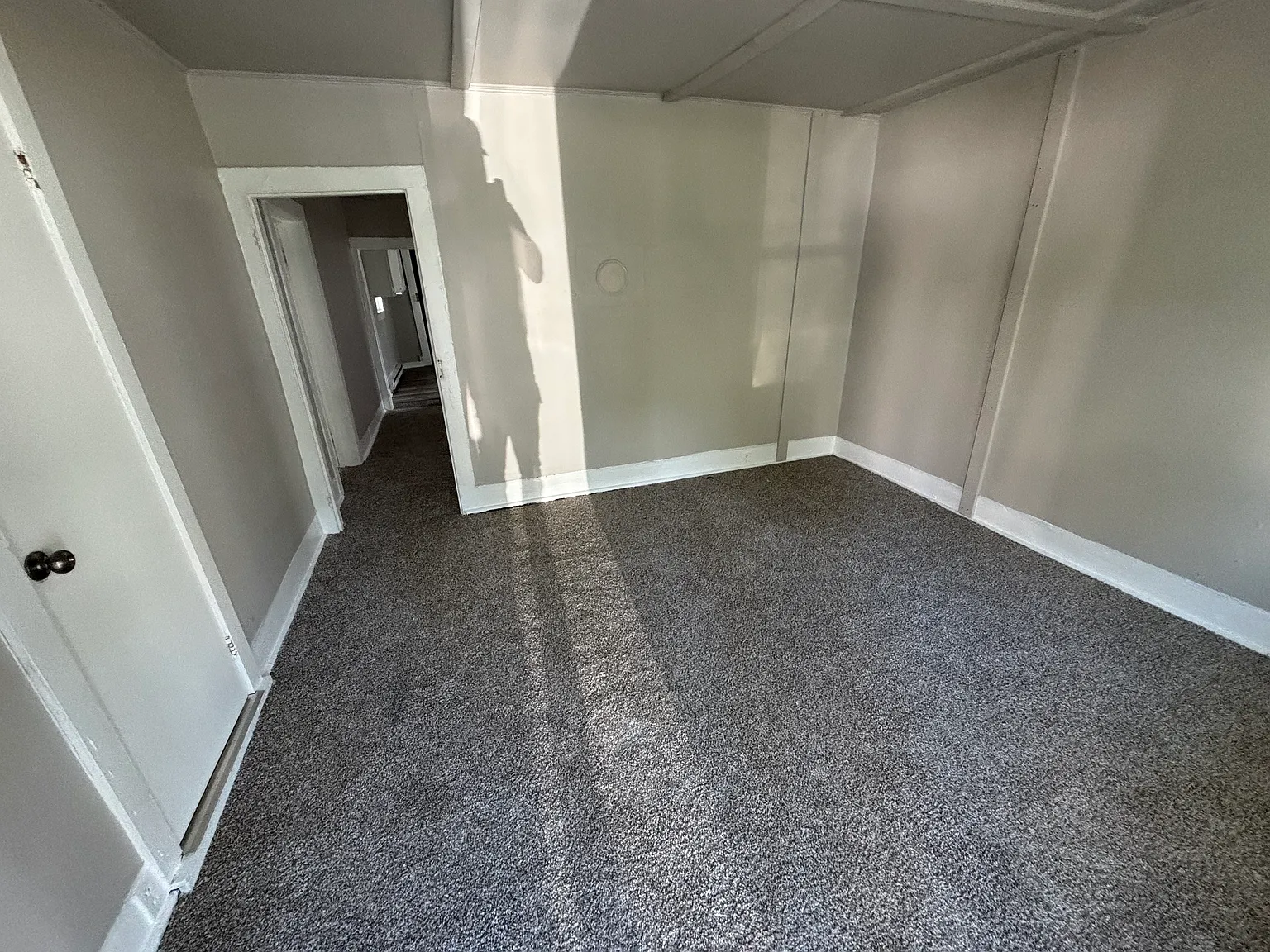 2 bed, 765 sqft, $1,285 — Photo 4