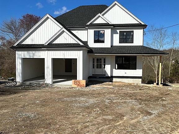 2nd image of 84 Pine St