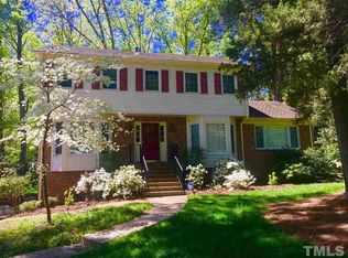 612 Churchill Dr, Chapel Hill, NC 27517