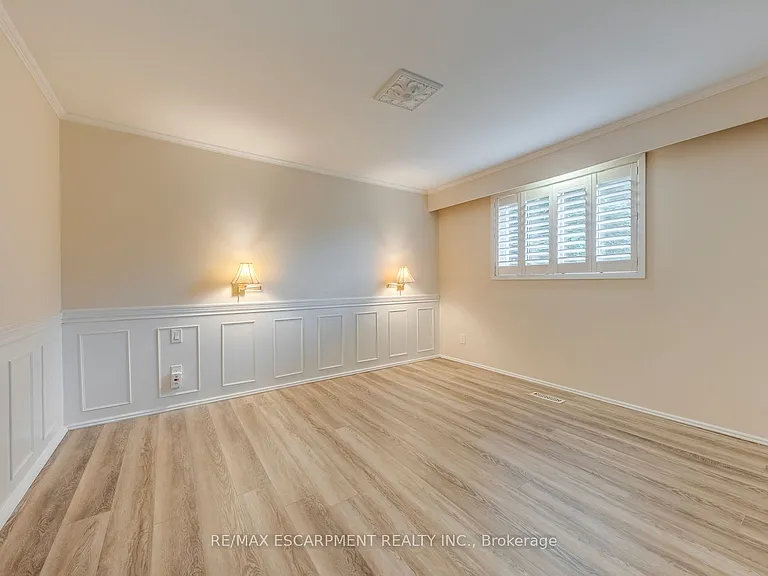 1236 Grange Rd — Photo 19
