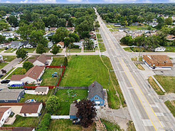 3rd image of 0 S Merriman Rd