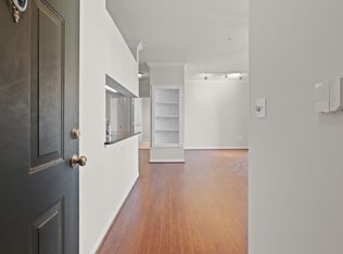 4401 Weatherington Ln UNIT 304, Fairfax, VA 22030