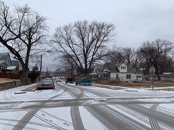5th image of 703 Fremont Ave