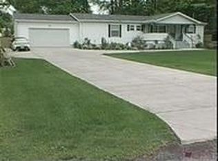 1816 Crain Dr, Niles, OH 44446