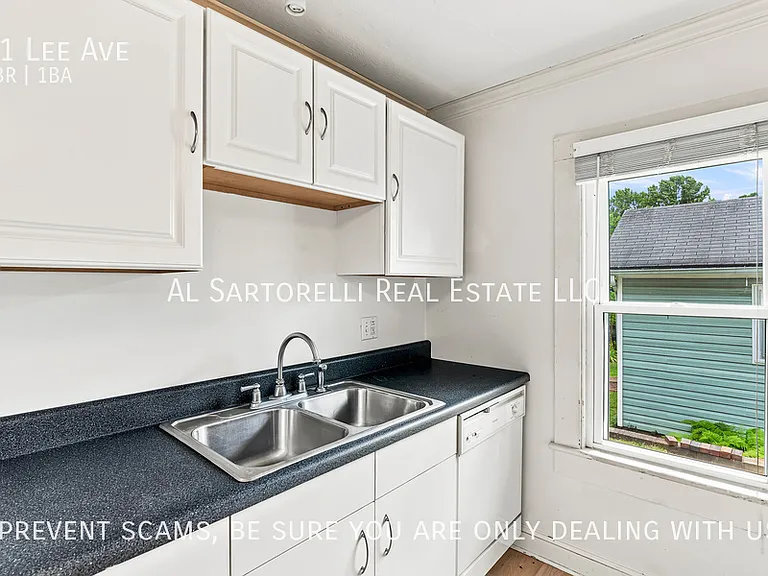 31 Lee Ave — Photo 10