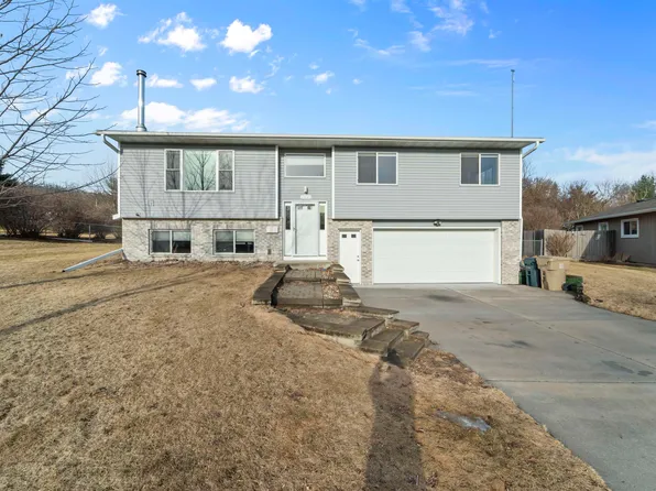 1002 Friar Ln, Madison, WI 53711