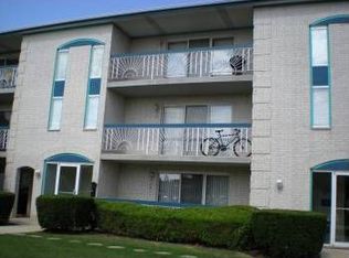 1263 Chalet Rd APT 307, Naperville, IL