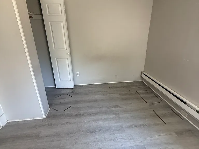 17 Davis St #2R — Photo 21
