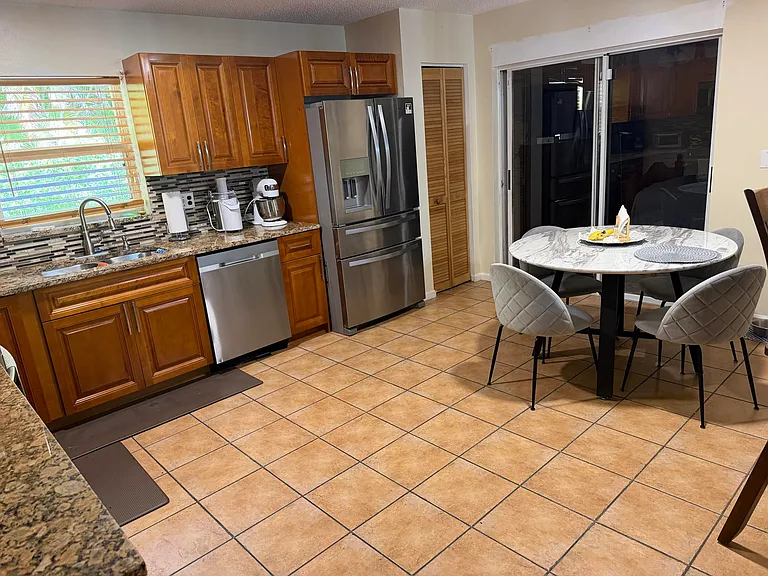 5842 Lake George Pl — Photo 8