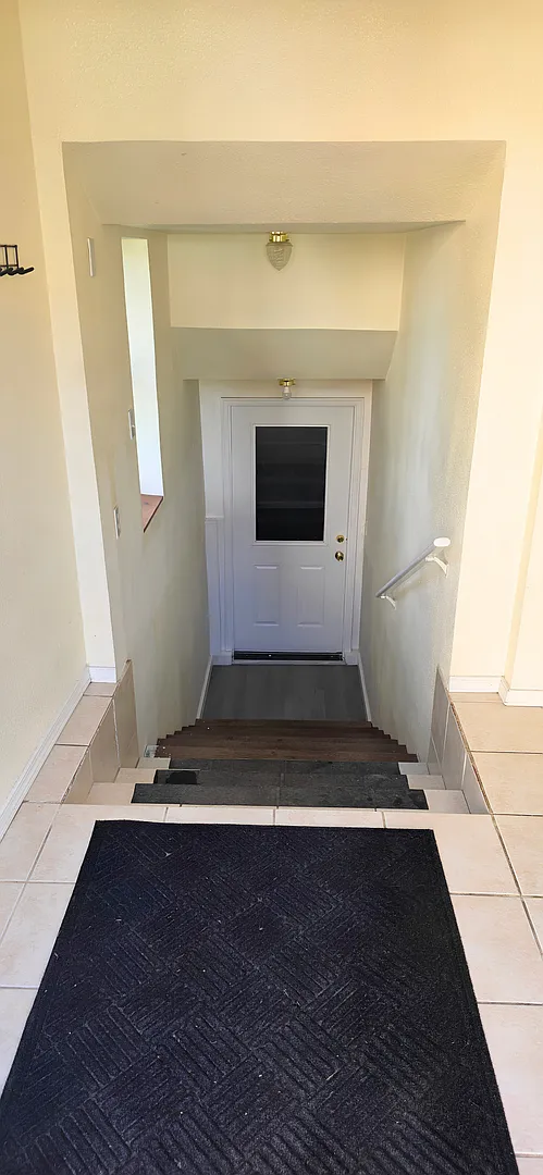 Clearwater Road 1711 — Photo 1