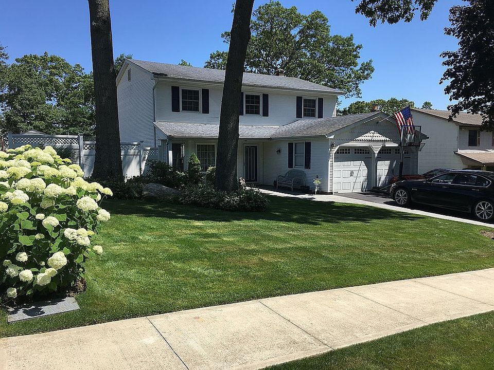 2nd image of 49 Sycamore Ave