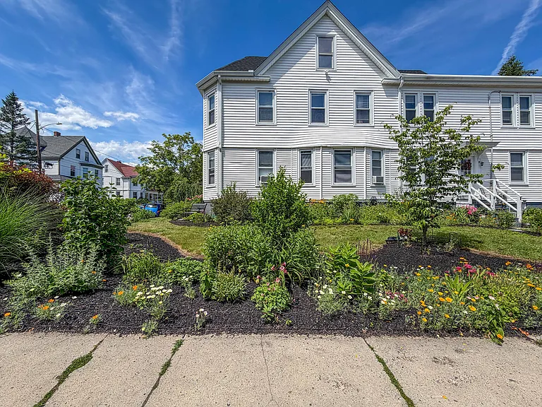 169 Glenwood Ave #2 — Photo 3