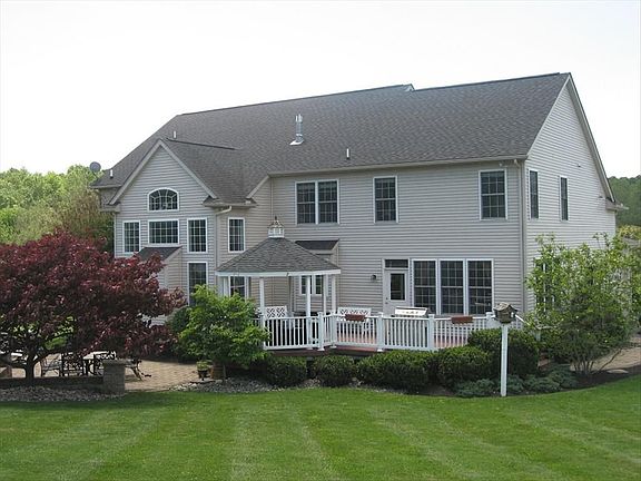 3rd image of 6703 Millime Ct