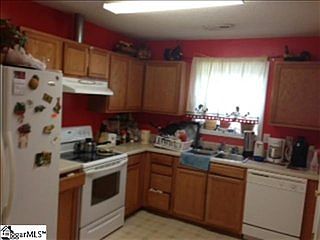 2nd image of 713 Highcrest Dr