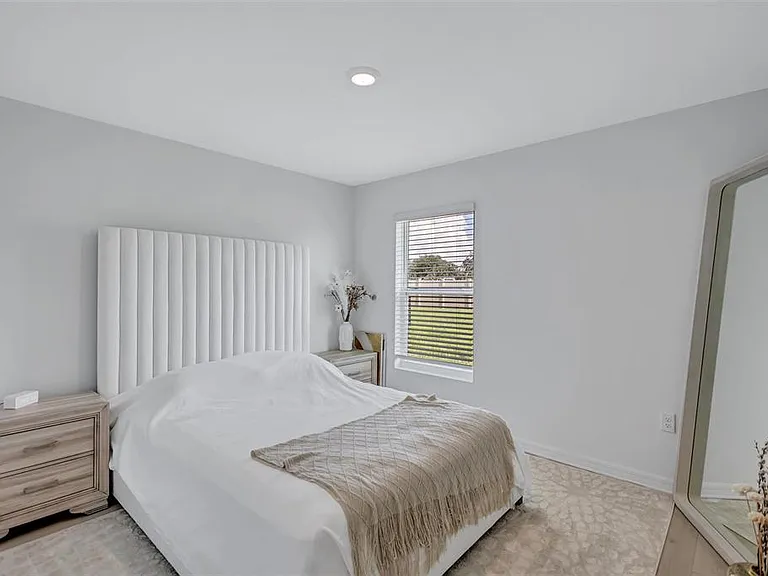 7601 Rosewood Garden Loop — Photo 21
