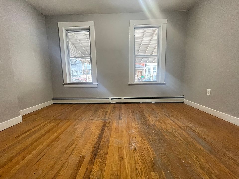 2nd image of 179 Armstrong Ave #1E