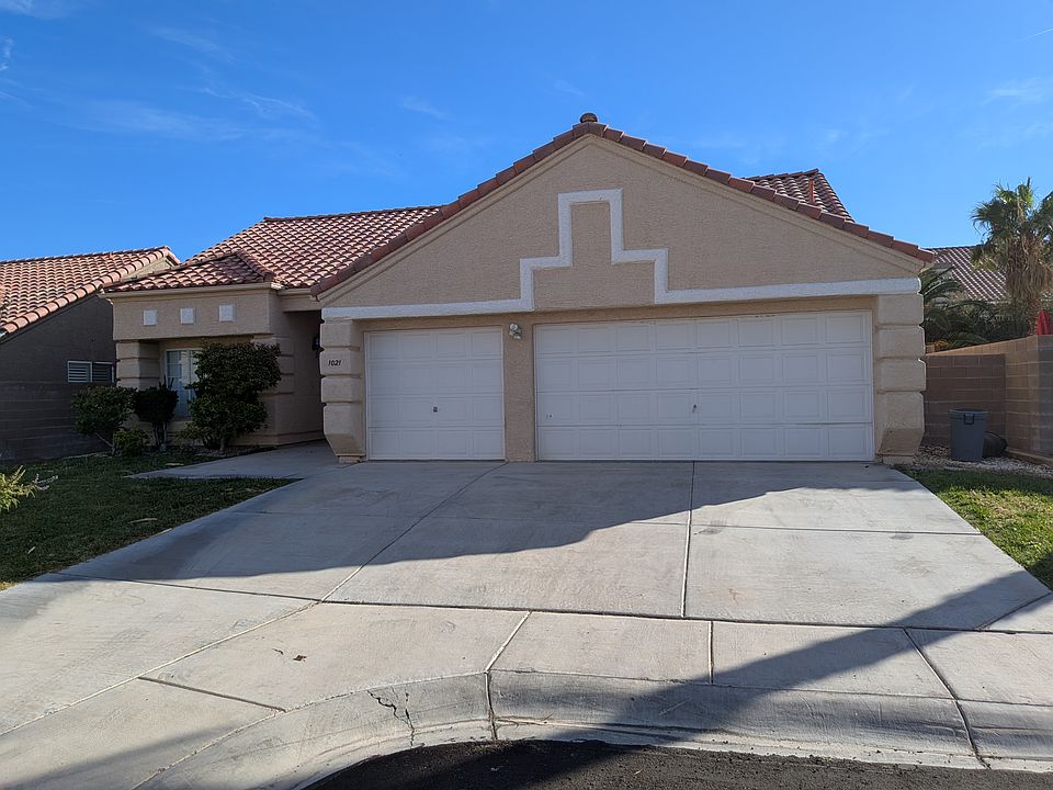 1st image of 1021 Pelican Lake Ln