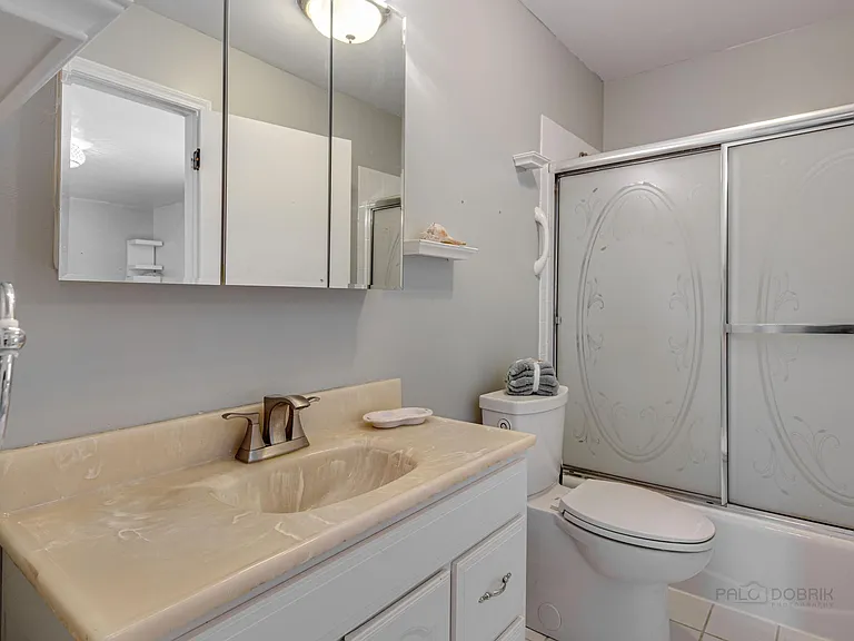 4625 Huntington Blvd — Photo 17