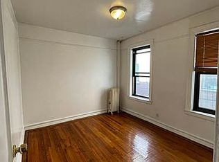 673 47th St #2R, Brooklyn, NY 11220