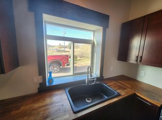 49435 N 15th Ave, New River, AZ 85087