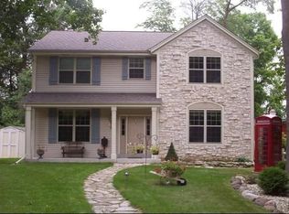 4734 Highland Park Dr, Slinger, WI 53086