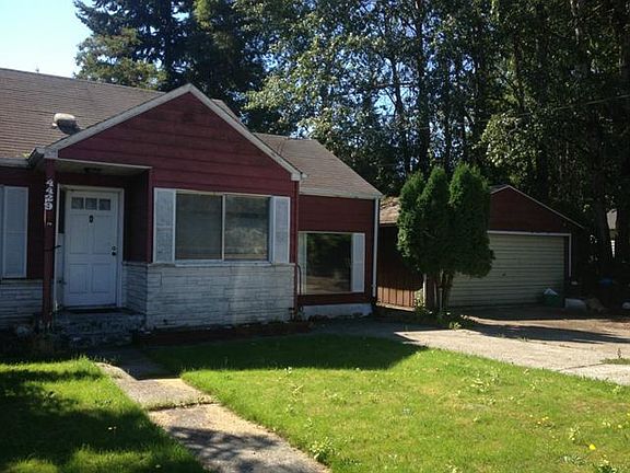 2nd image of 4429 15th Ave SE