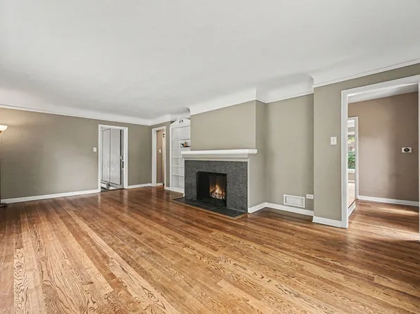 746 N Monaco Pkwy, Denver, CO 80220