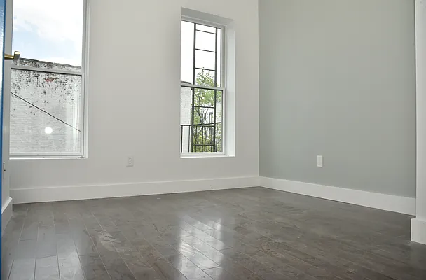 Rented by Midbrook Realty, LLC | media 74