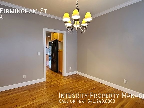 4th image of 1017 Birmingham St
