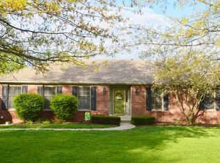 210 Chardonnay Ct, Winchester, KY 40391