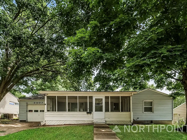 3407 N Pleasant St — Photo 1