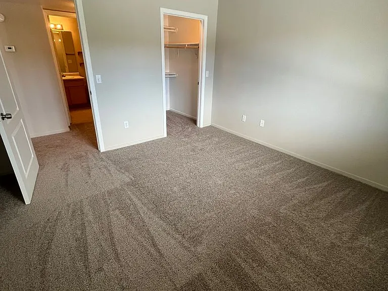 6850 Sharlands Ave #J2049 — Photo 9