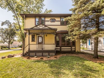 100 N Wisconsin Ave, Addison, IL, 60101